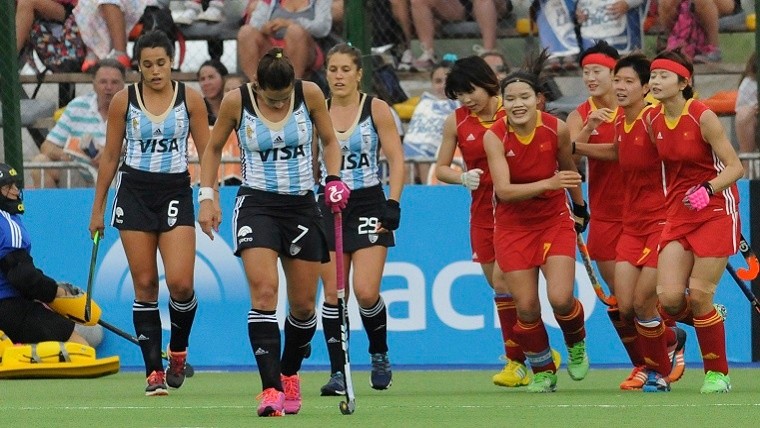 Las Leonas perdieron dos y ganaron uno en la primera ronda.