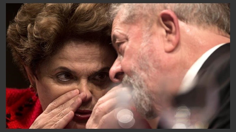 La ex presidenta de Brasil defendió a su antecesor.