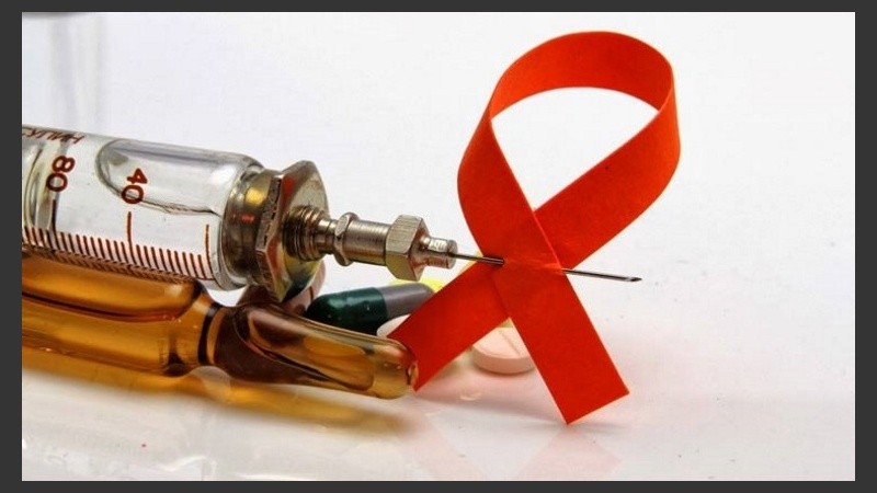 36,7 millones de personas viven con VIH en la actualidad, y el 53 % de ellas tiene acceso a medicamentos antirretrovirales.