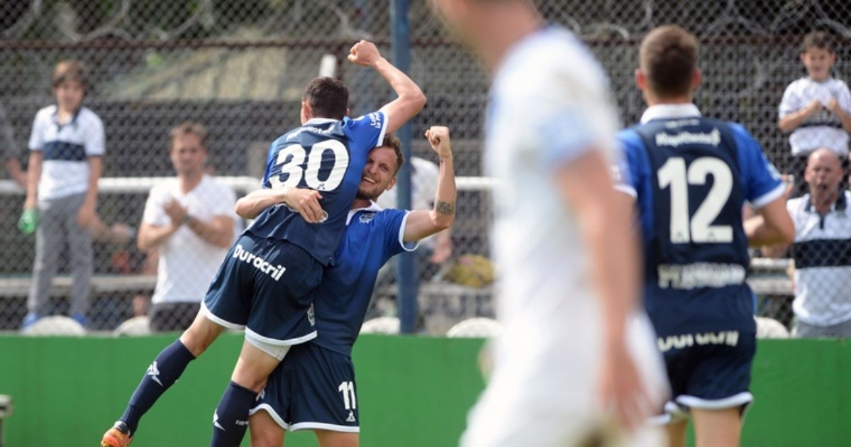 Gimnasia goleó a Vélez y logró su primer triunfo Rosario3