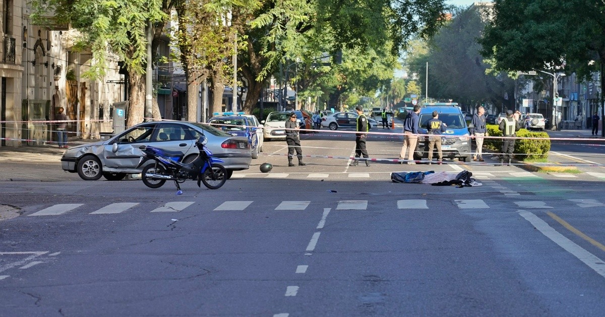 Siniestro vial con una persona fallecida en avenida Pellegrini y España