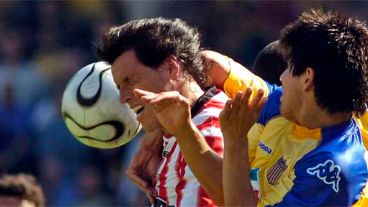 Villagra salta con Calderón. El áera canalla estuvo tranquila (Fotobaires).