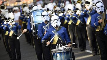 En el desfile también hubo personajes de Star Wars. (EFE)