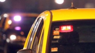 Un nuevo asalto a taxista en la noche.