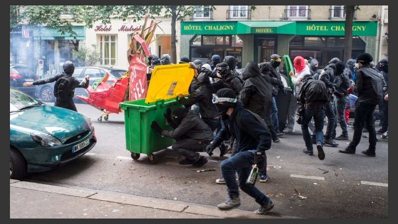 Durante la última semana se sucedieron las protestas y los enfrentamientos con la policía en las calles de París.