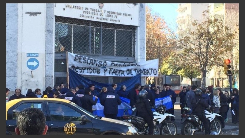 El frente de la sede laboral este jueves.