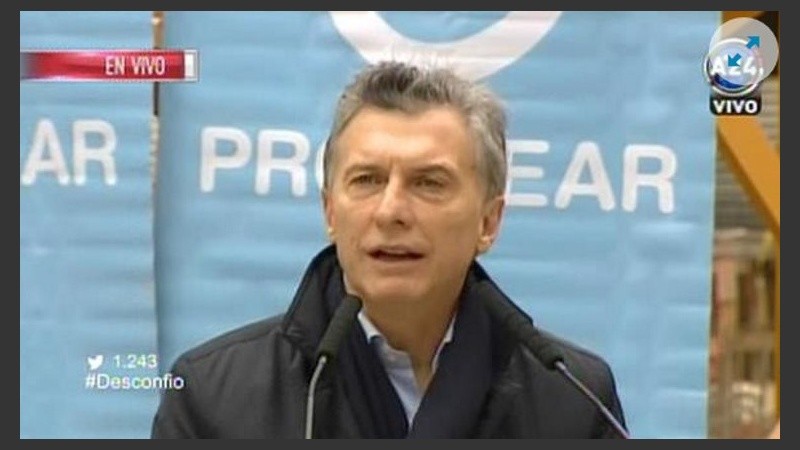 Macri celebró la presencia de ex combatientes de Malvinas en el Bicentenario.