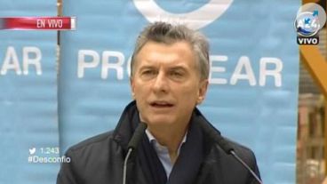 Macri celebró la presencia de ex combatientes de Malvinas en el Bicentenario.