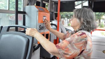 Los jubilados deberán hacer el cambio desde el lunes próximo.