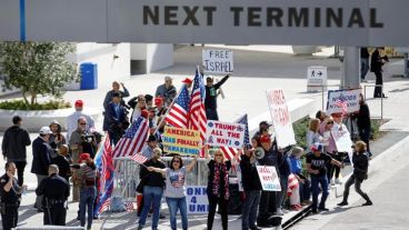 Protestas en aeropuertos de Estados Unidos.