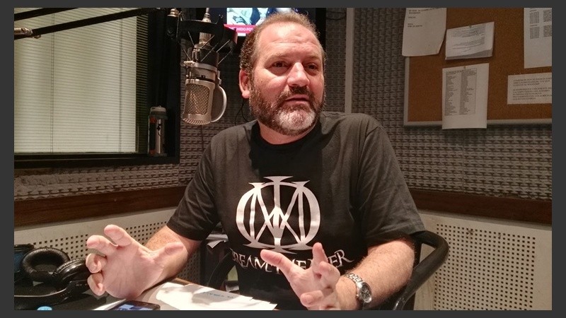 Cardozo visitó este domingo los estudios de Radio 2.