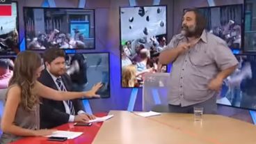 El instante en que Baradel se retira del programa.