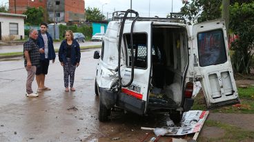 Uno de los utilitarios involucrados en el accidente.