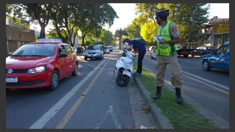 También se sancionó la invasión de bicisendas.