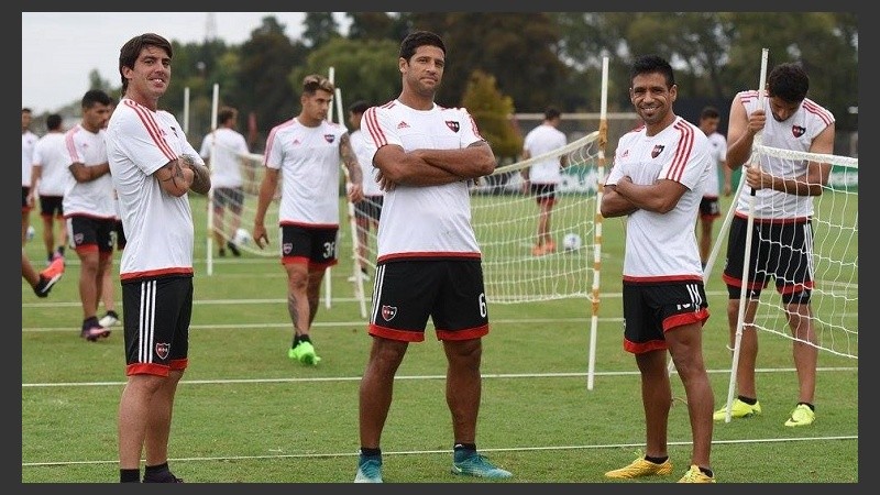 Newell's quiere jugar.