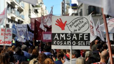 Imágenes de la marcha docente de este martes.