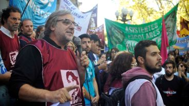 Imágenes de la marcha docente de este martes.