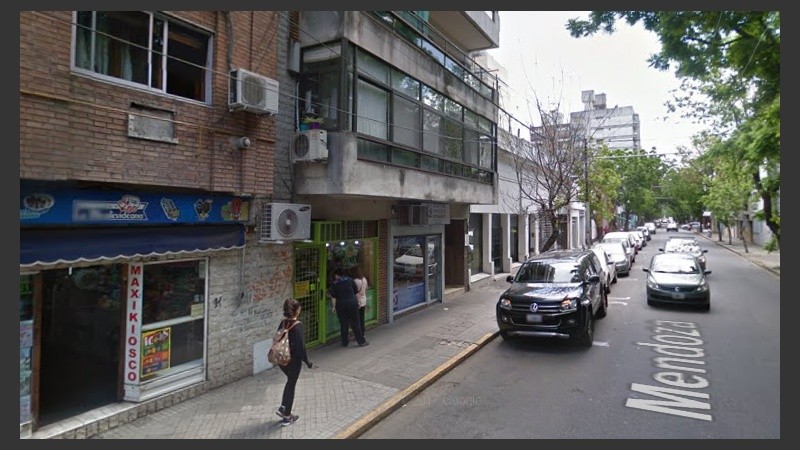 El hecho ocurrió en un edificio de Mendoza y Presidente Roca. 