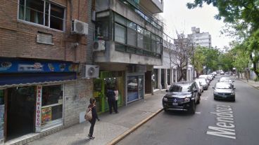 El hecho ocurrió en un edificio de Mendoza y Presidente Roca.