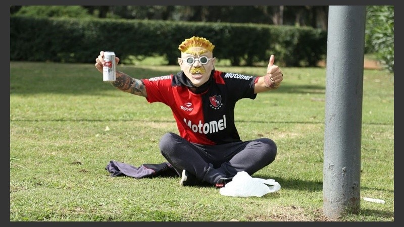 Los hinchas se preparan para el clásico del domingo.