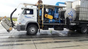 Así arrancaron las obras en el aeropuerto.