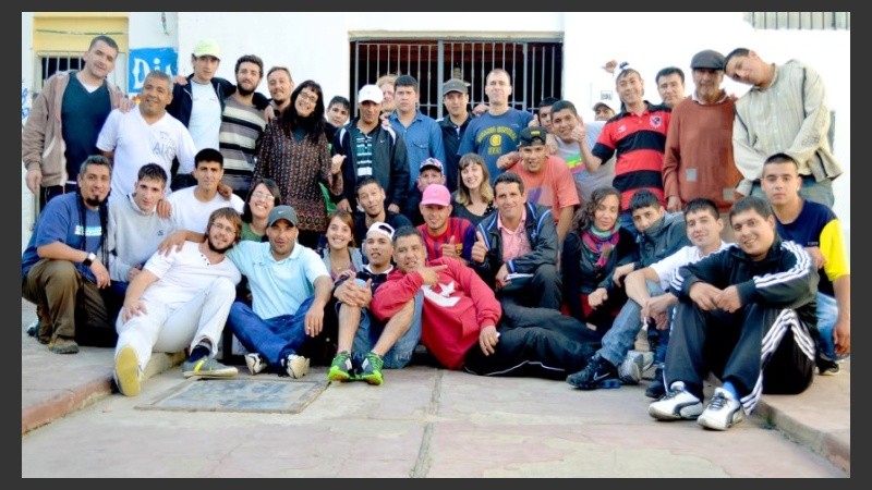 Los integrantes del colectivo La Bemba del Sur gestionan el proyecto en la Unidad Carcelaria Nº 3.