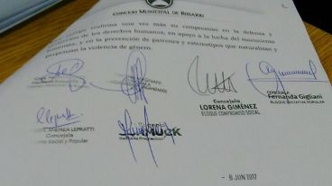 Las firmas de la declaración aprobada este jueves.