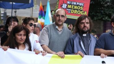 La manifestación unió la plaza Pringles con el Monumento a la Bandera.