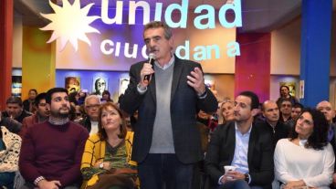 Rossi encabeza la lista de Unidad Ciudadana.