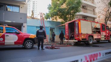 El fuego se inició en una de las habitaciones.