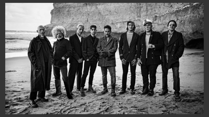 Los Fabulosos Cadillacs, representantes argentinos.