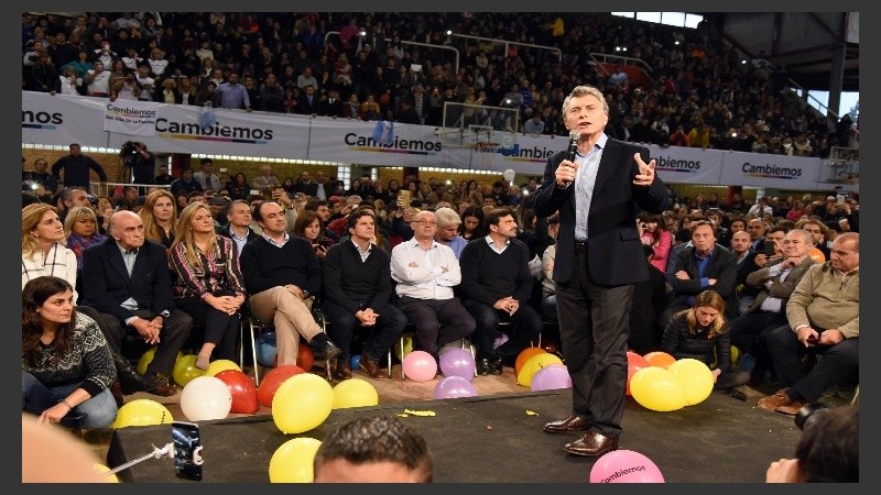 Macri, en el escenario 360 grados montado en Santa Fe.