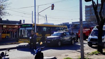 La policía trabajaba en el lugar del hecho.