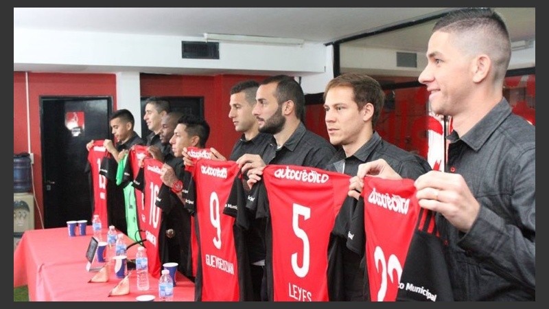 Newell's pagó deudas para usar los refuerzos y no ser sancionado.