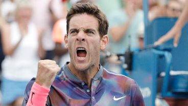 Delpo grita luego de destrabar el tercer set, que lo costó más que los anteriores.