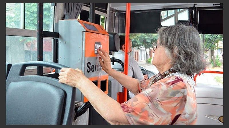 El 6% de los adultos citó problemas de salud como la razón para no utilizar el transporte público.