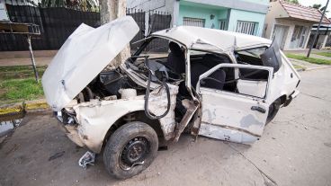 Así quedó el Fiat 147 en el fatal choque.