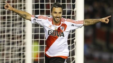 La camiseta de los cinco goles de Nacho tiene nuevo dueño.