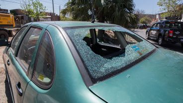 El auto del hombre baleado en Lamadrid al 3300.