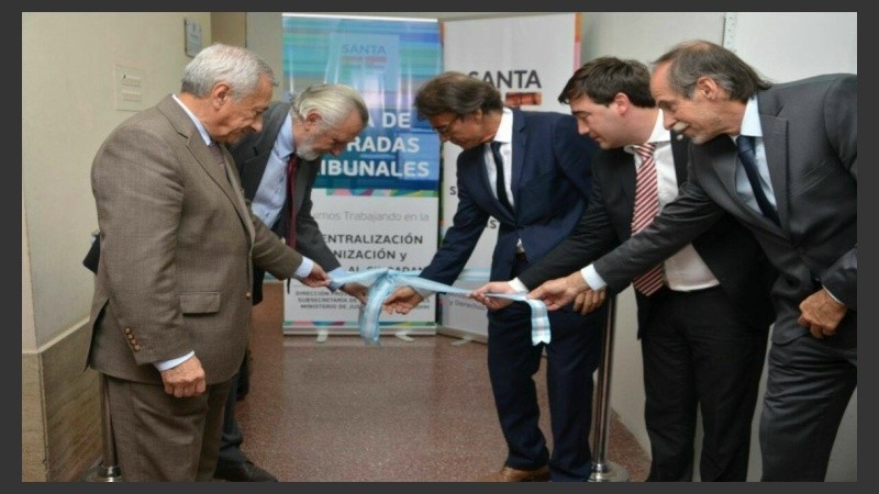 El acto de inauguración de la nueva sede. 