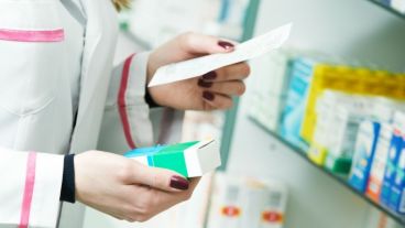 Farmacéuticos alertaron contra la compra online de fármacos.