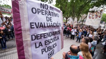 El acto se realizó este martes al mediodía en la plaza San Martín.