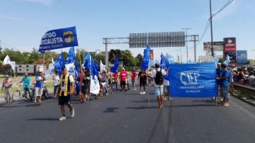 Ctep, CCC y Barrios de Pie, algunas de la organizaciones del reclamo.