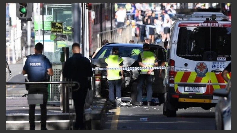 El hecho ocurrió en una calle comercial de Melbourne.