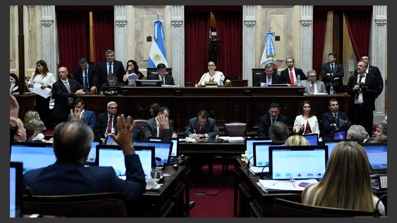 El Senado trató el paquete económico del gobierno.