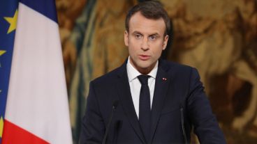 Macron fue víctima de varias informaciones falsas sobre su presunta homosexualidad o una supuesta cuenta en un paraíso fiscal.