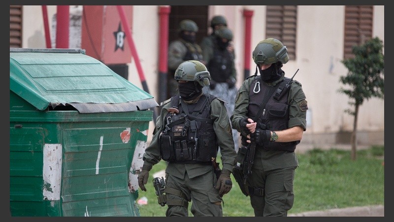 Gendarmes en la detención de Funes el martes pasado. 