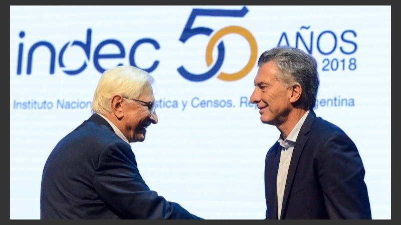 Macri con Todesca en el acto por los 50 años del Indec.