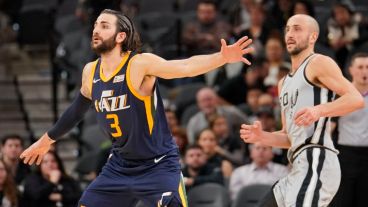 El base español de Utah, Ricky Rubio, fue el hombre del partido con 34 puntos, tres rebotes y nueve habilitaciones.