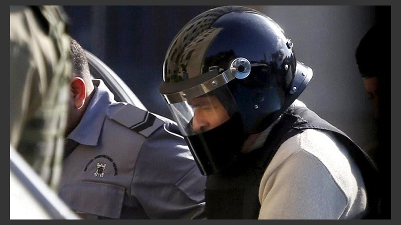 El hombre de los bolsos en el convento es arrepentido en la causa de los cuadernos.